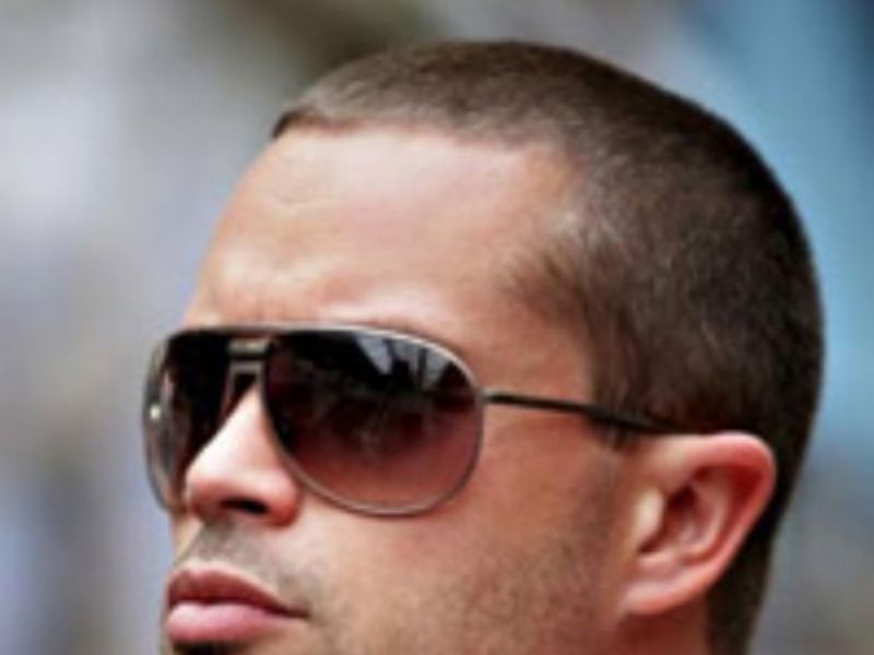 brad pitt lookalike